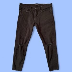 Banana Republic Black Ripped Skinny Ankle Jeans ~ Size 28'' Petite